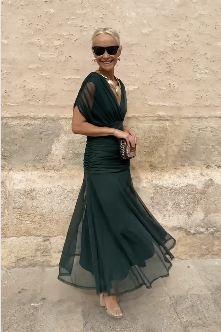 Emelia Elegant V-Neck Maxi Dress