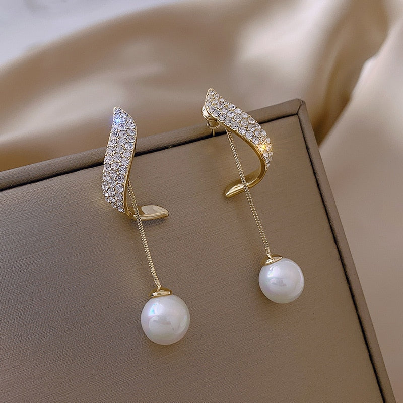Khloe 925 Sterling Silver Pearl and Zirconia Dangle Earrings