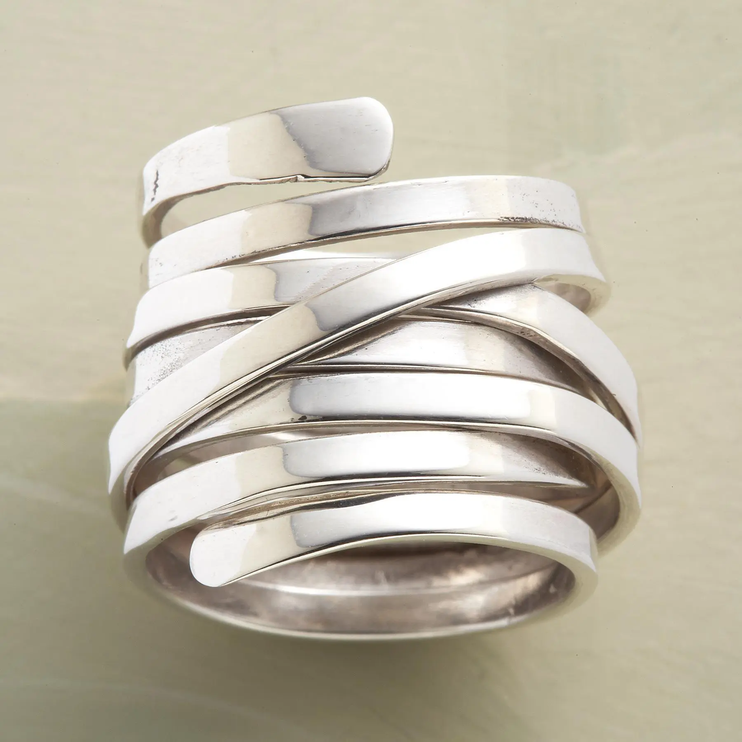 Pia Vintage Thick Layer Silver Ring