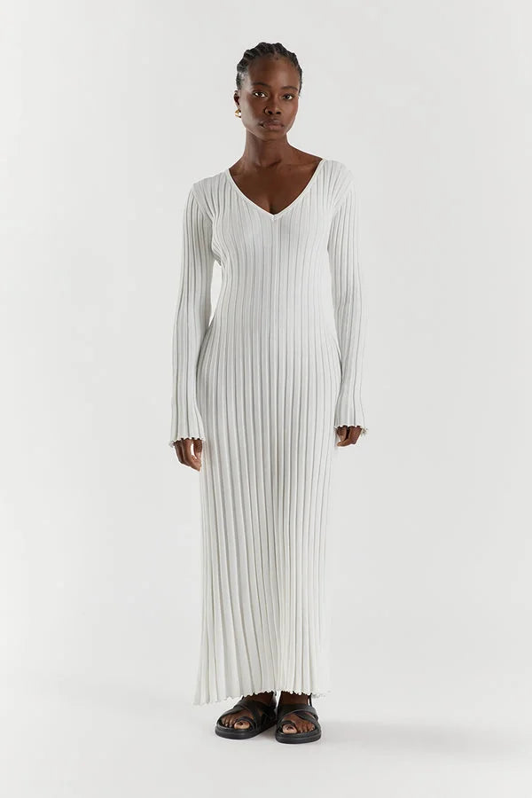 Demi V-neck midi dress with sleeves