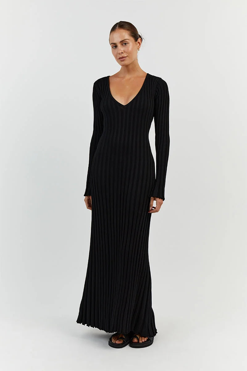 Demi V-neck midi dress with sleeves