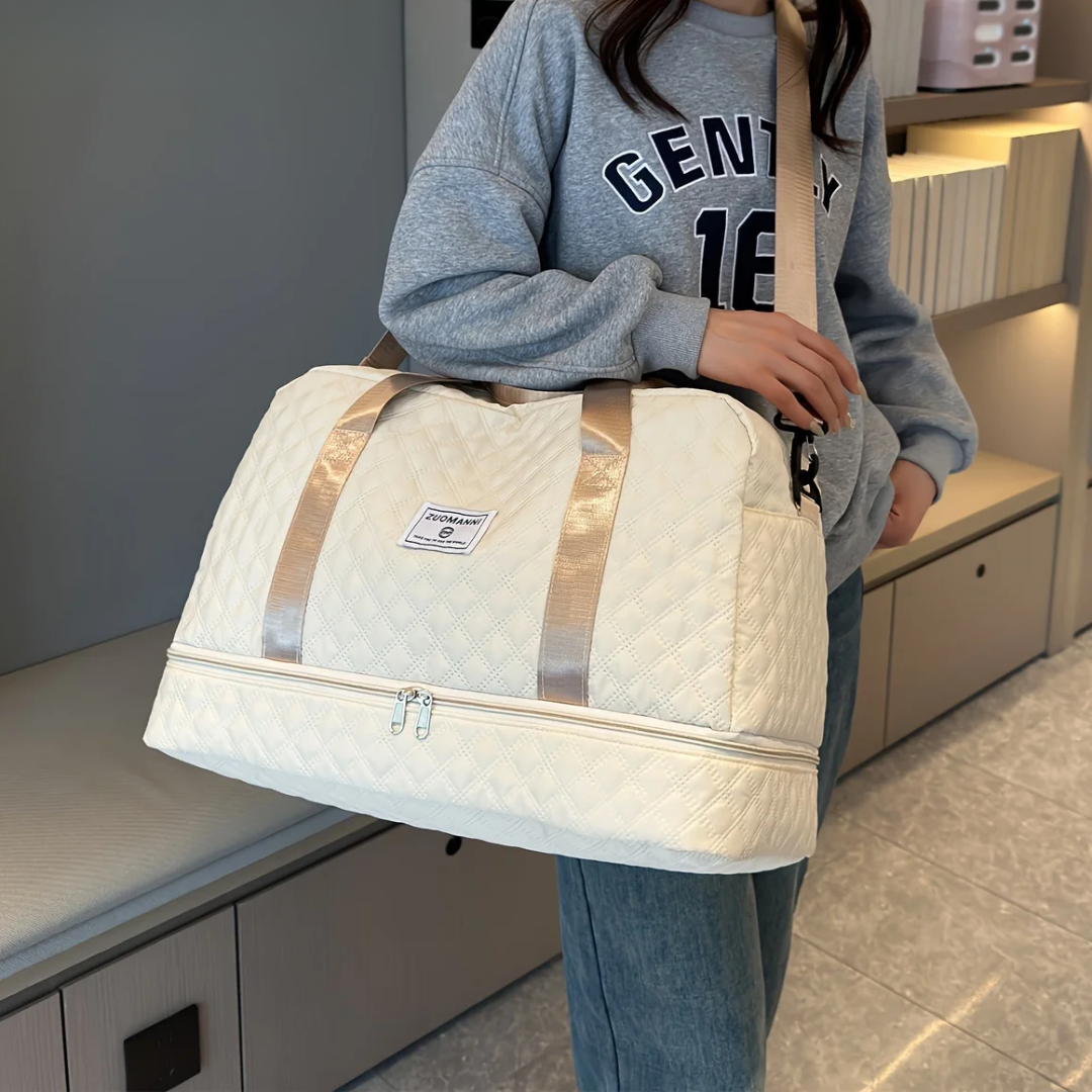 Yara Spacious Travel Bag
