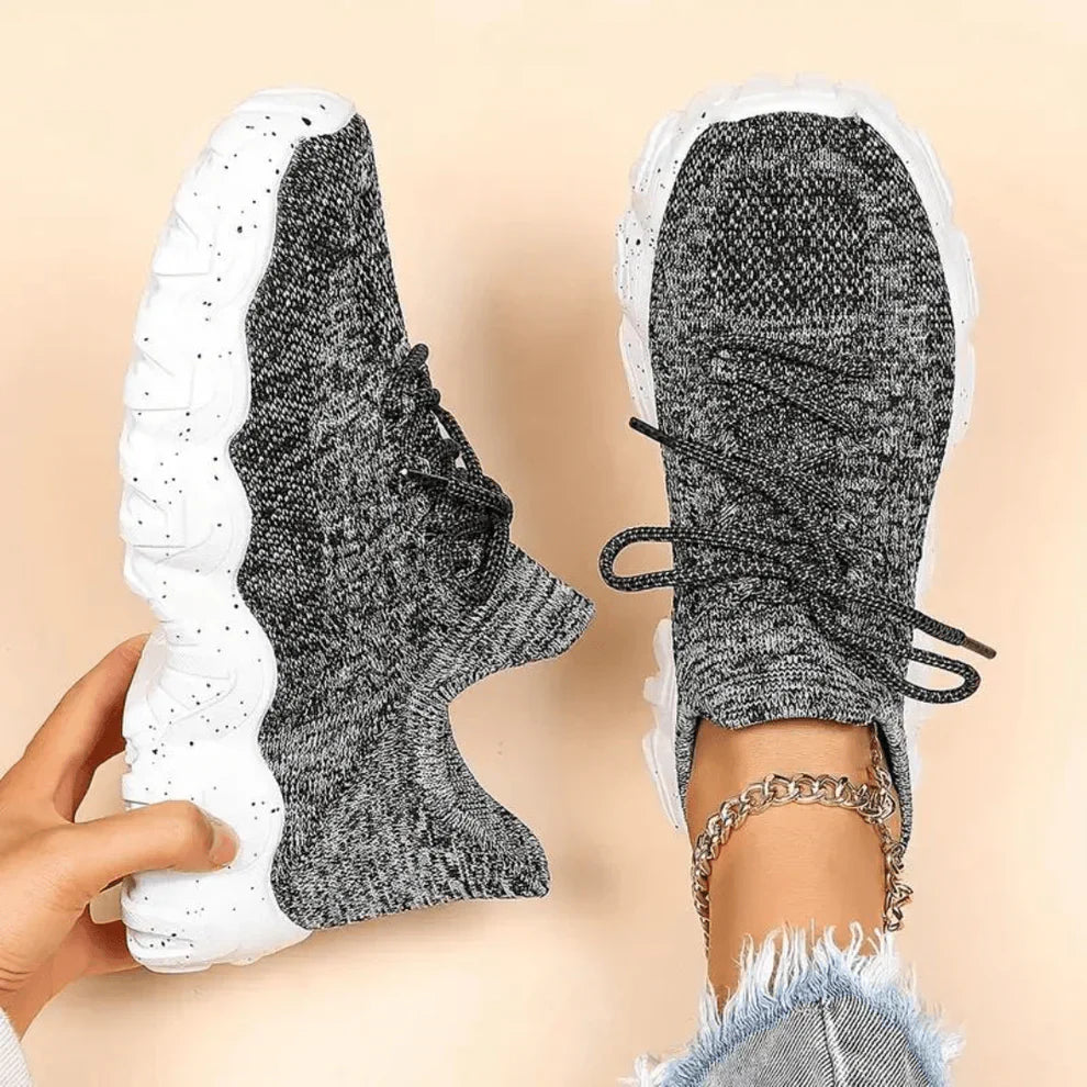 Kaiya Orthopaedic Sneakers