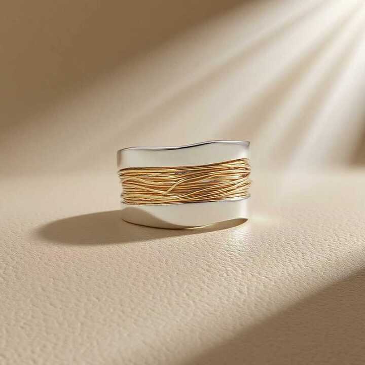 Kira Silver Golden Threads Ring