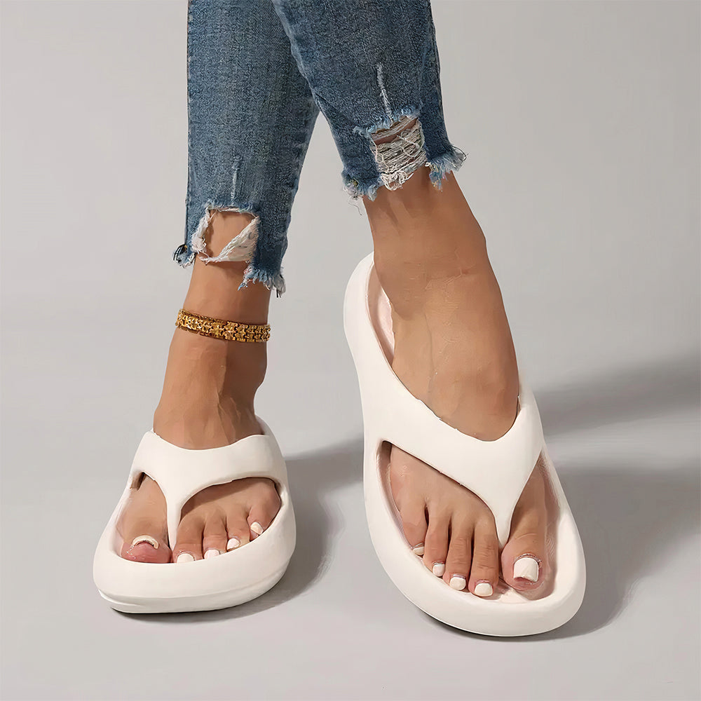 Raven Pillow Arch Support Flip Flops