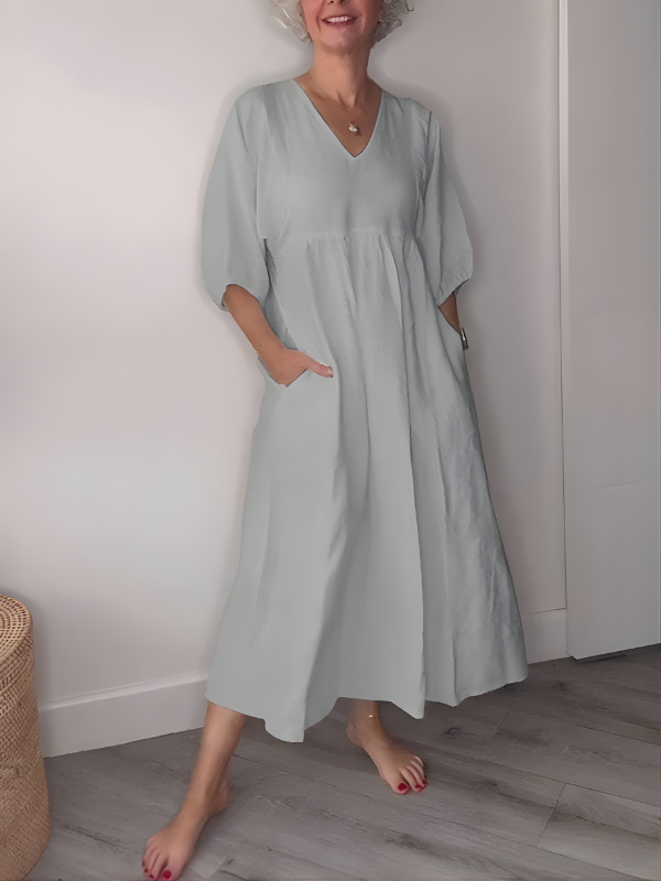 Daisy Elegance V-Neck Maxi Dress