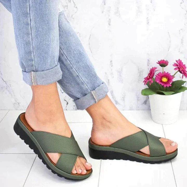 CloudWalk The Trendsetting Ortho-Sandals