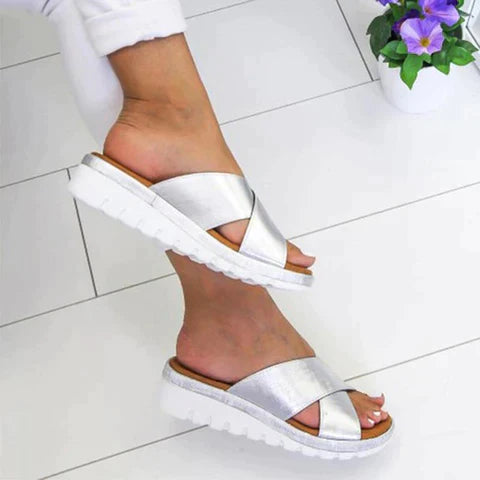 CloudWalk The Trendsetting Ortho-Sandals