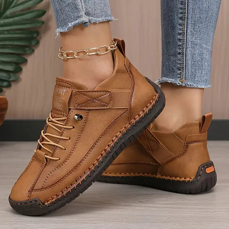 Clover Comfortable Orthopaedic Sneakers