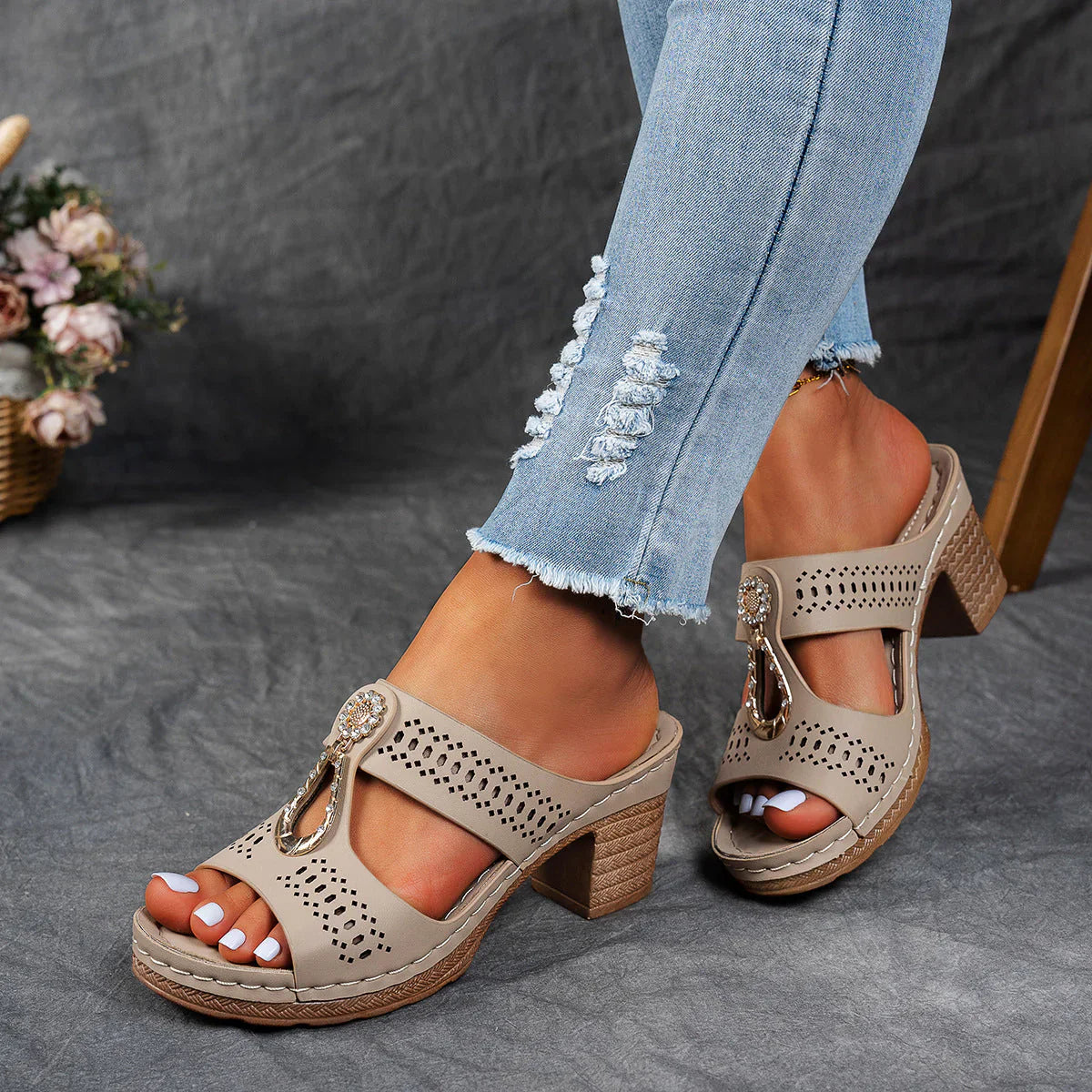 Zariah Orthopaedic Heel Sandals
