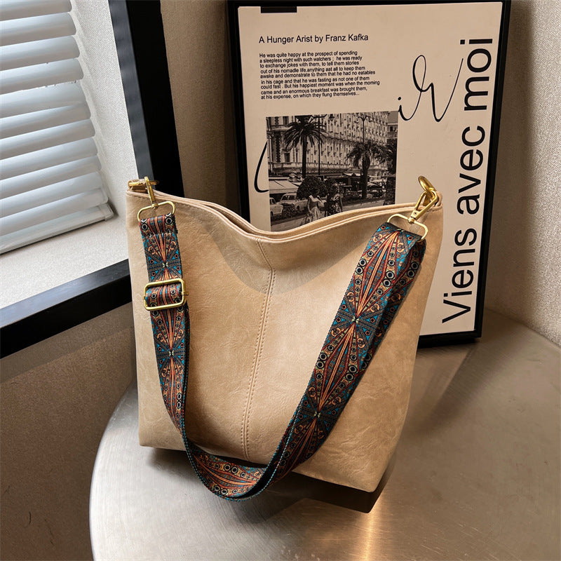 Venus Elegans Bag