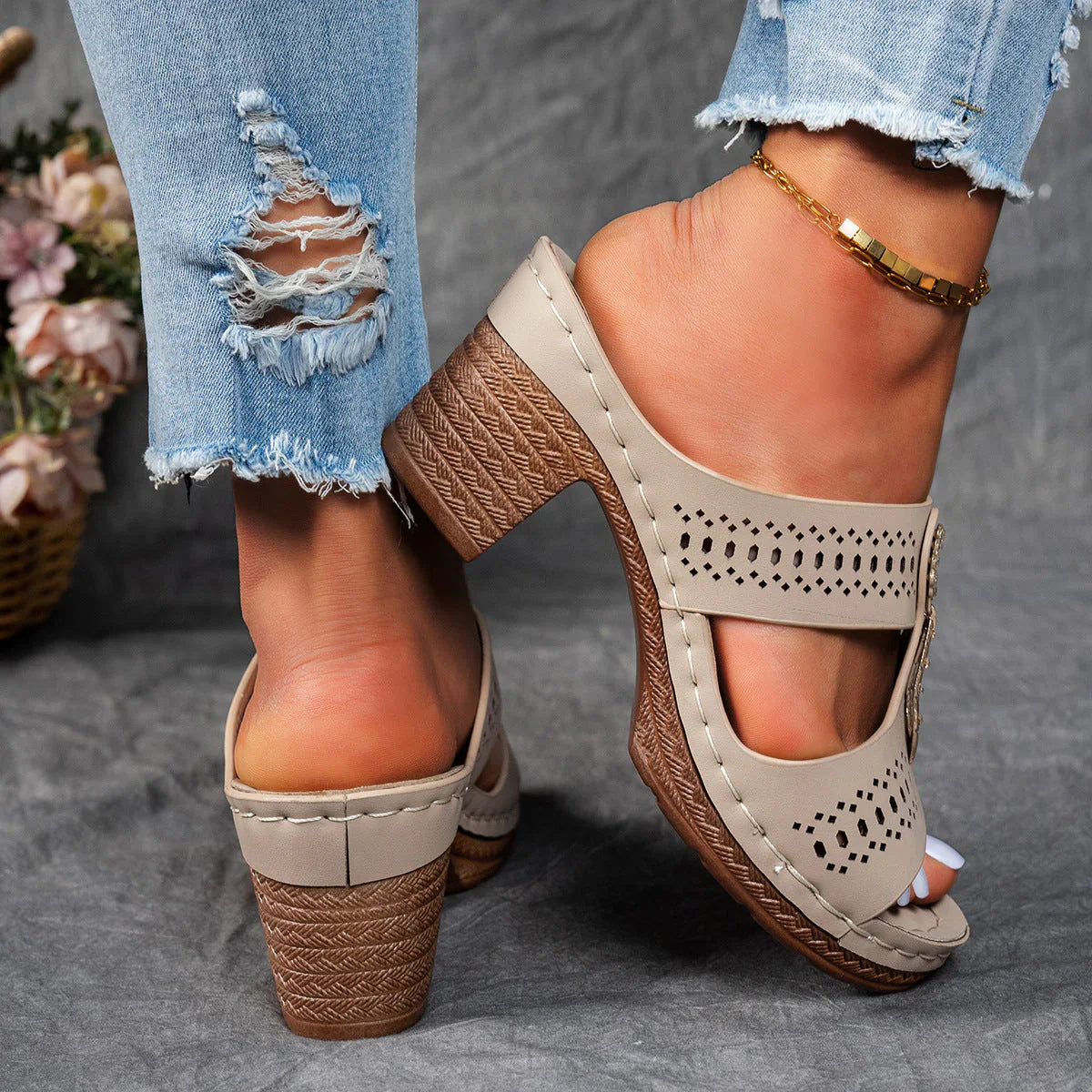 Zariah Orthopaedic Heel Sandals