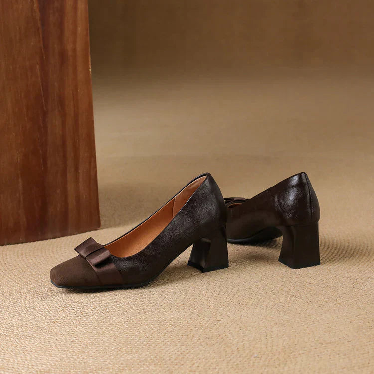 Mina Classic Elegant Pumps