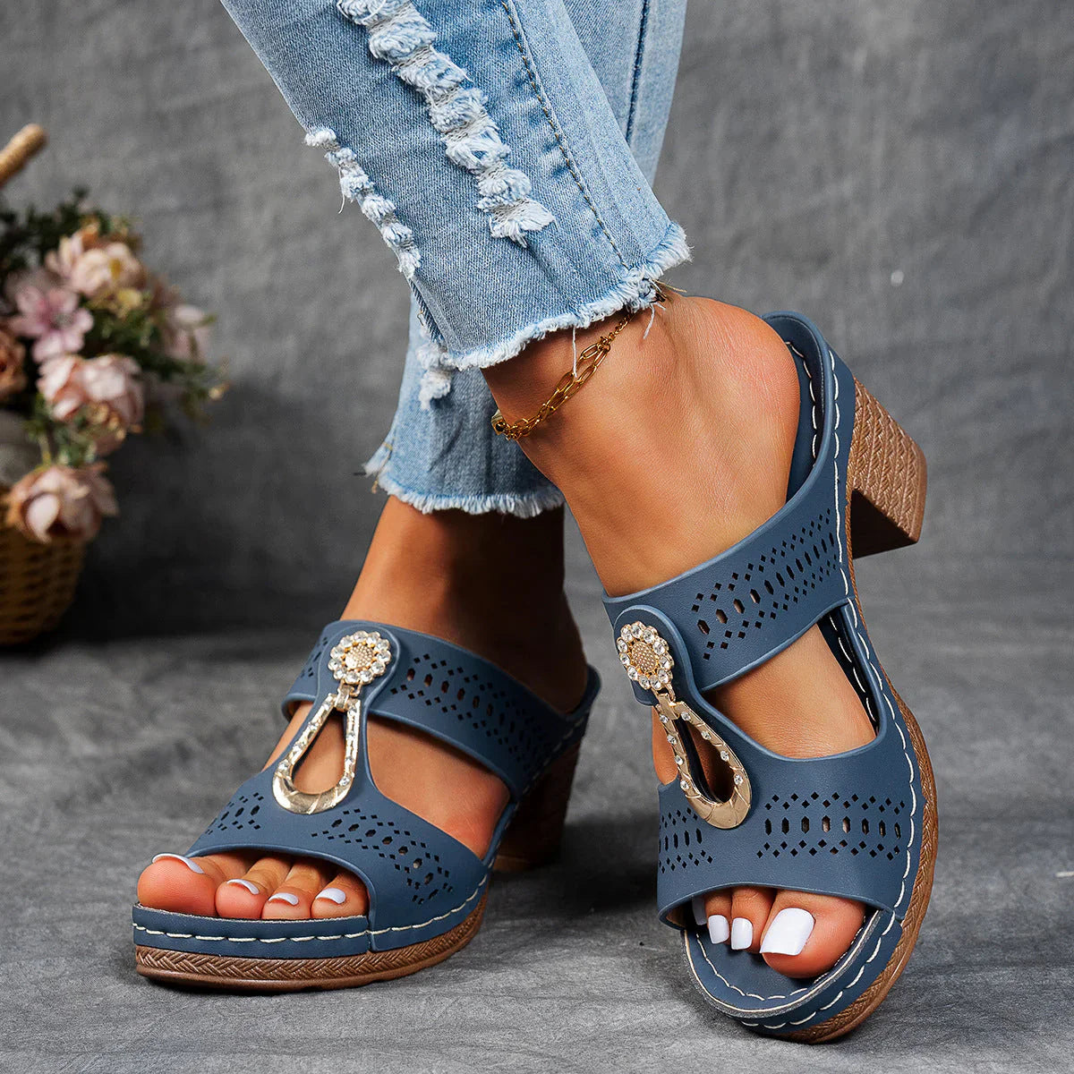 Zariah Orthopaedic Heel Sandals