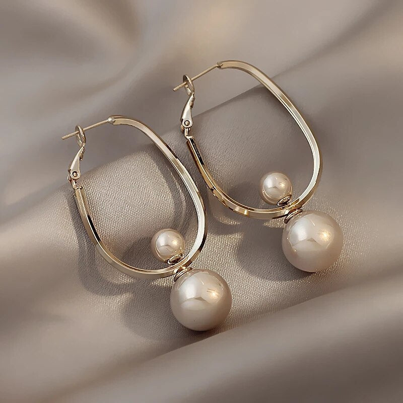Tyla Vintage Charming Pearl Earrings