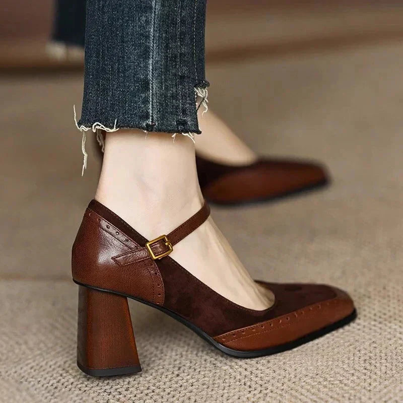 Leslie Vintage Look Heels