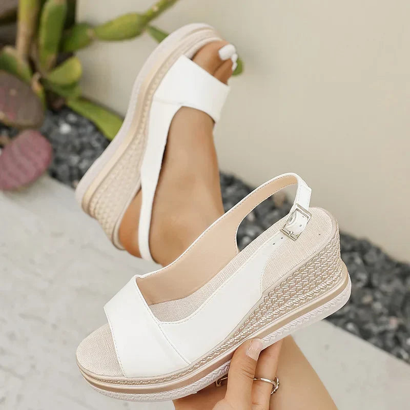 Nia Orthopaedic Sandals