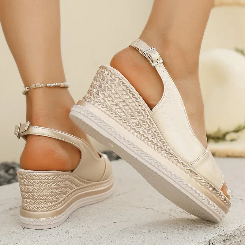 Nia Orthopaedic Sandals