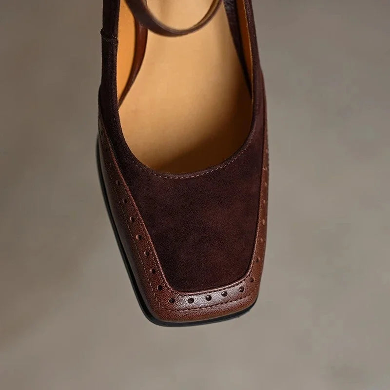 Leslie Vintage Look Heels
