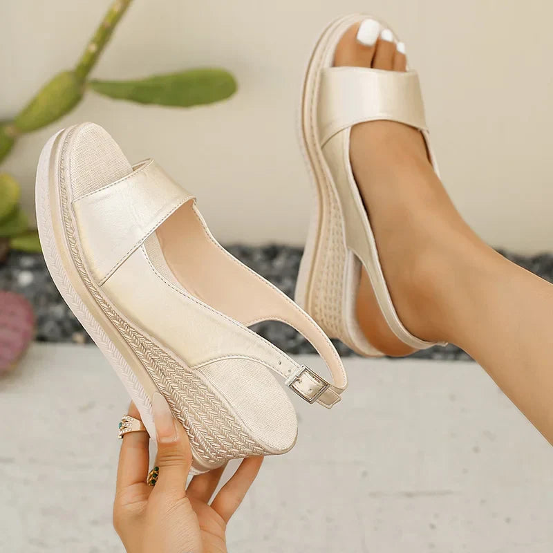 Nia Orthopaedic Sandals