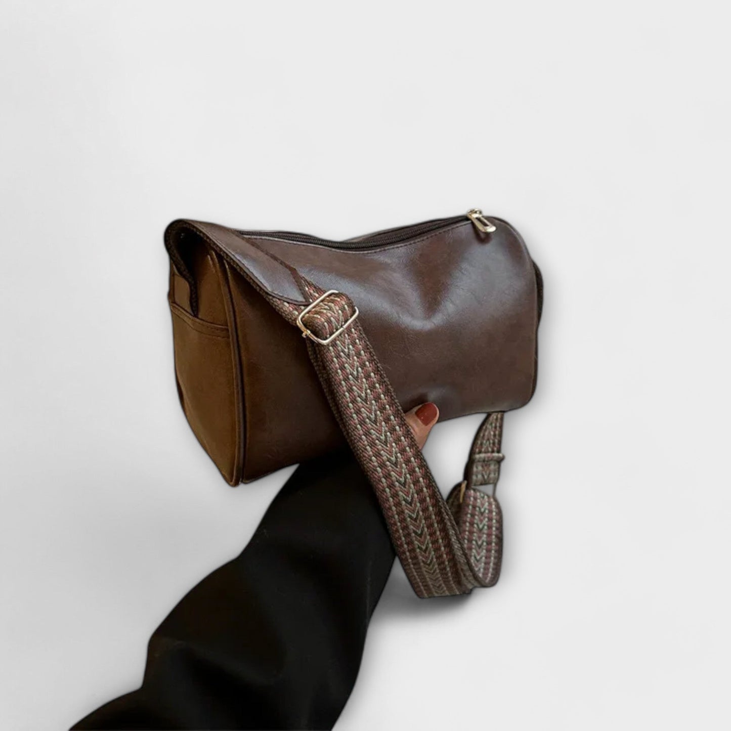 Xyriel Vintage Crossbody Bag