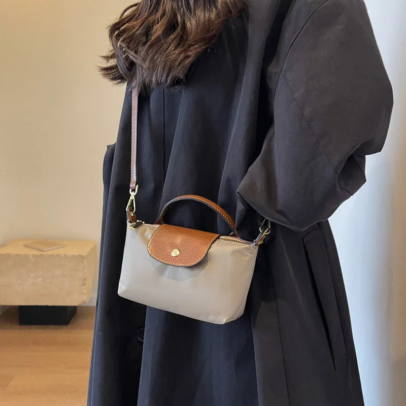 Precious A bag that goes with any outfit