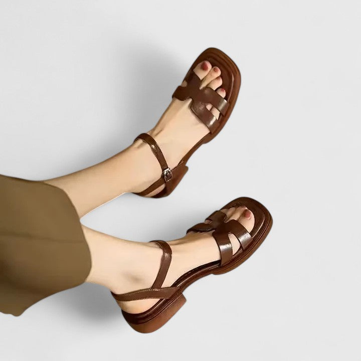 Eleonora Sophisticated Flat Sandals