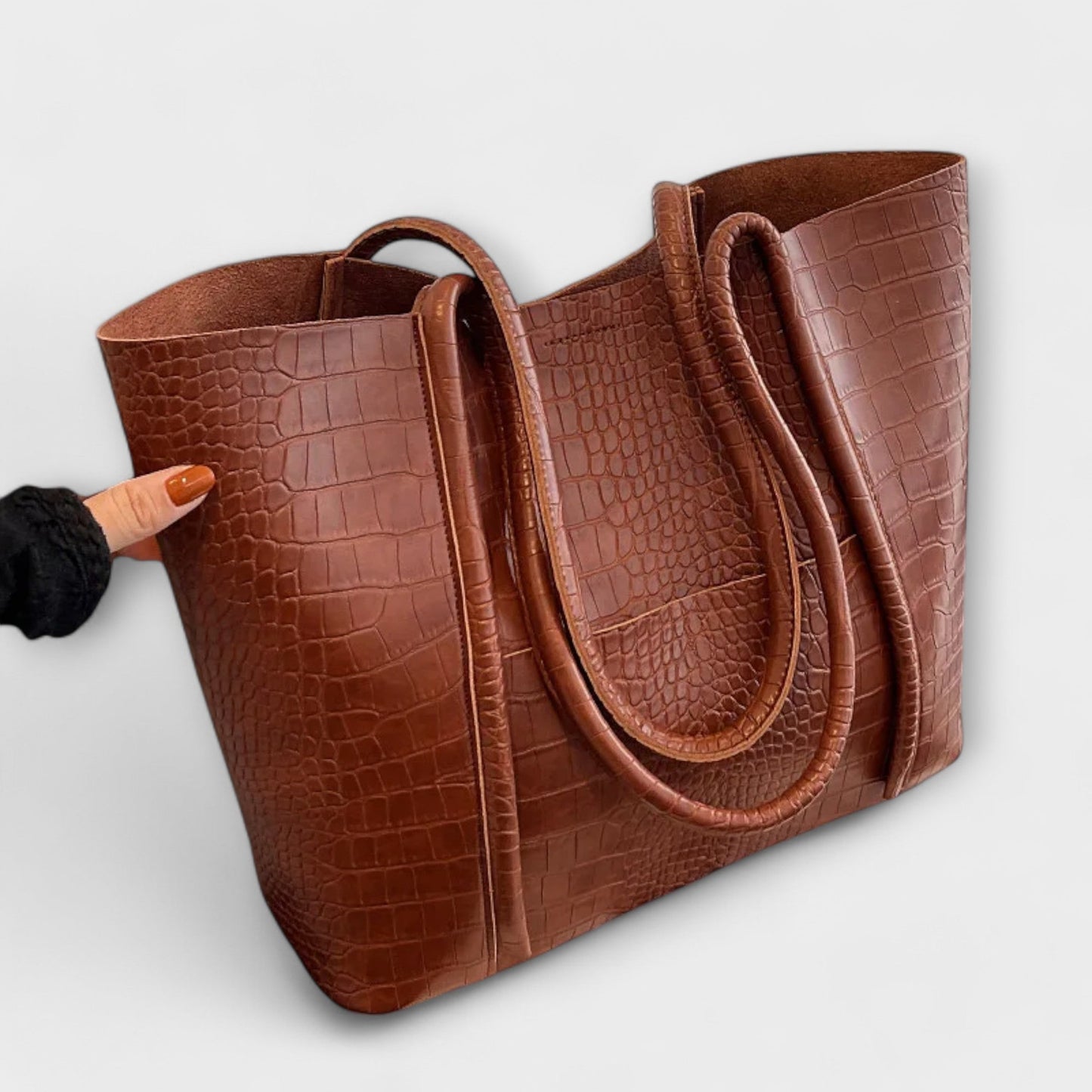 Genesis Vintage Shoulder Bag