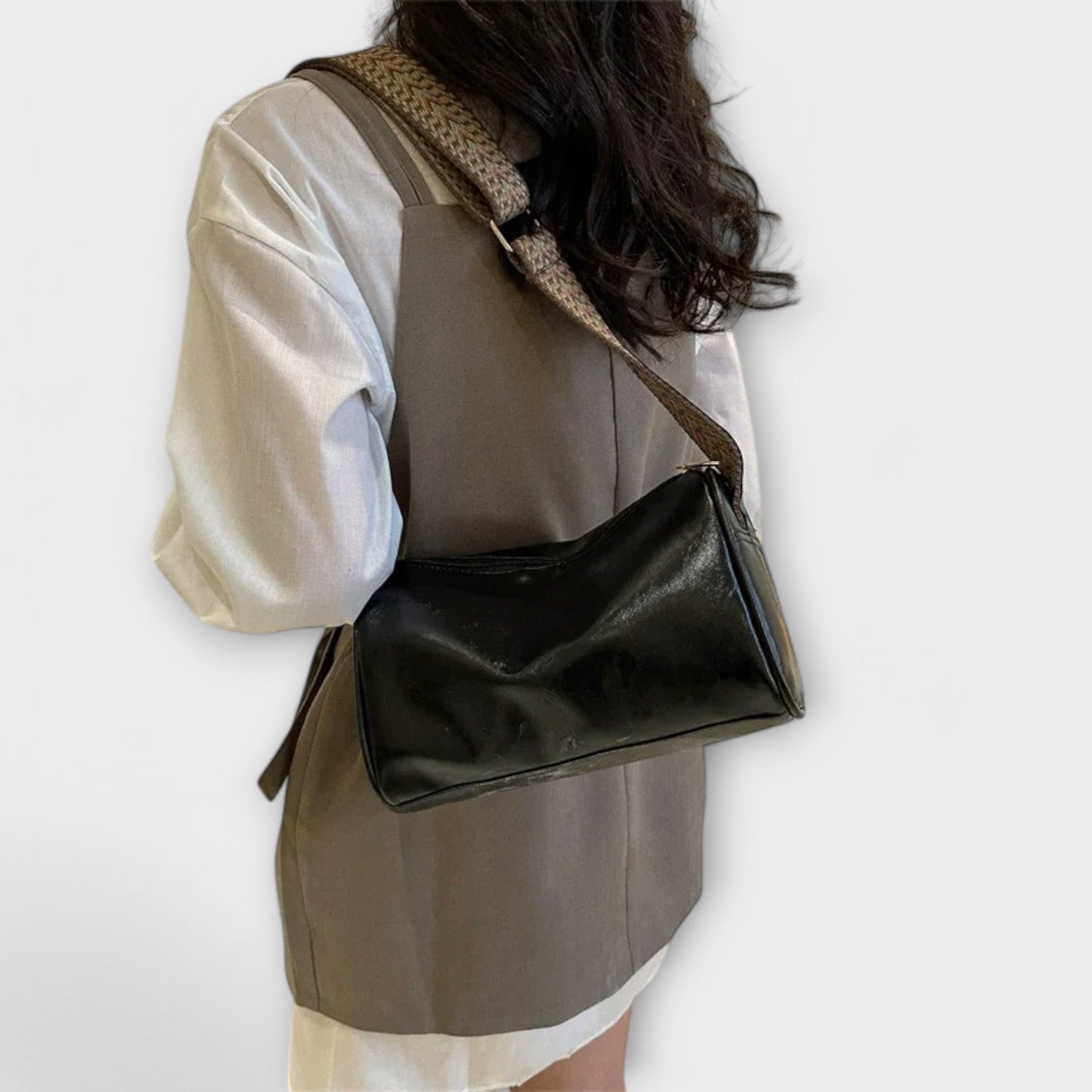 Xyriel Vintage Crossbody Bag