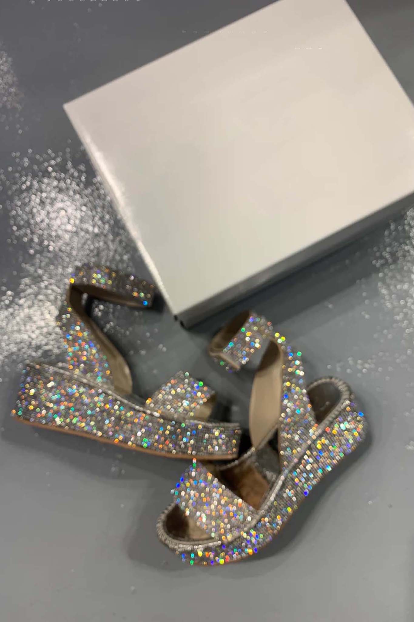Oriana Glamorous Evening Sandals