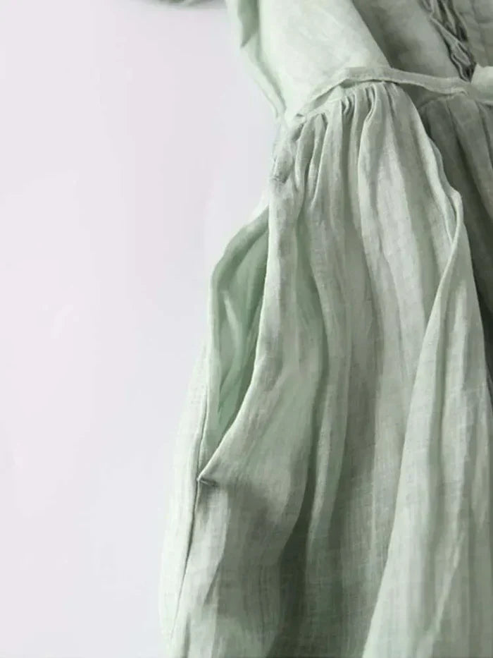 Kinley Classic Vintage Dress