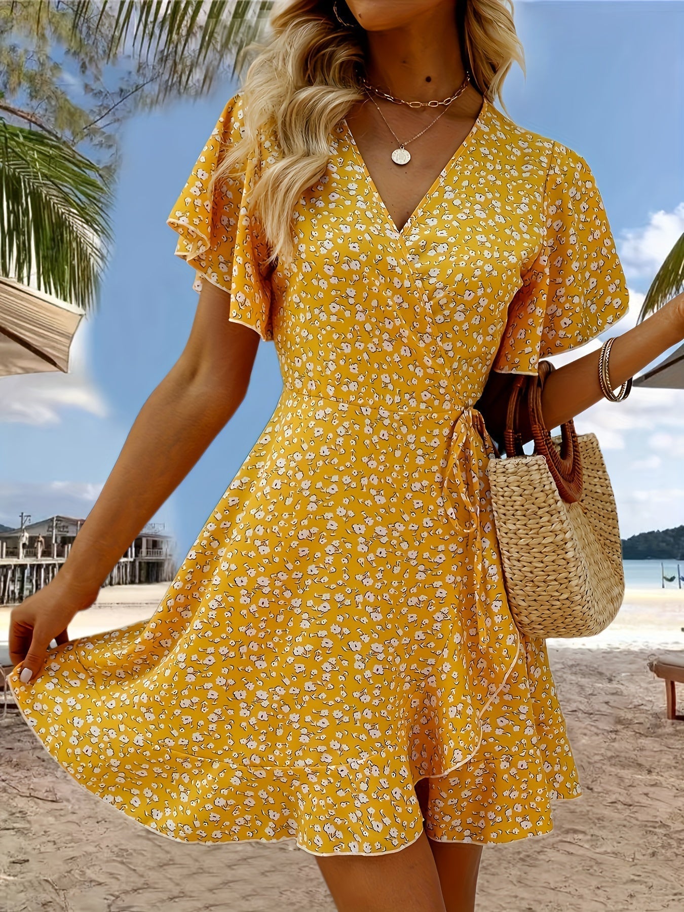 Modern Amy Floral Print V-neck Dress