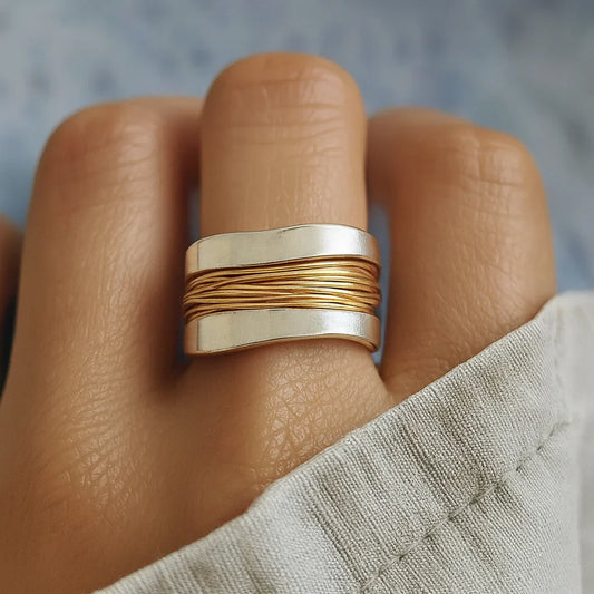 Kira Silver Golden Threads Ring