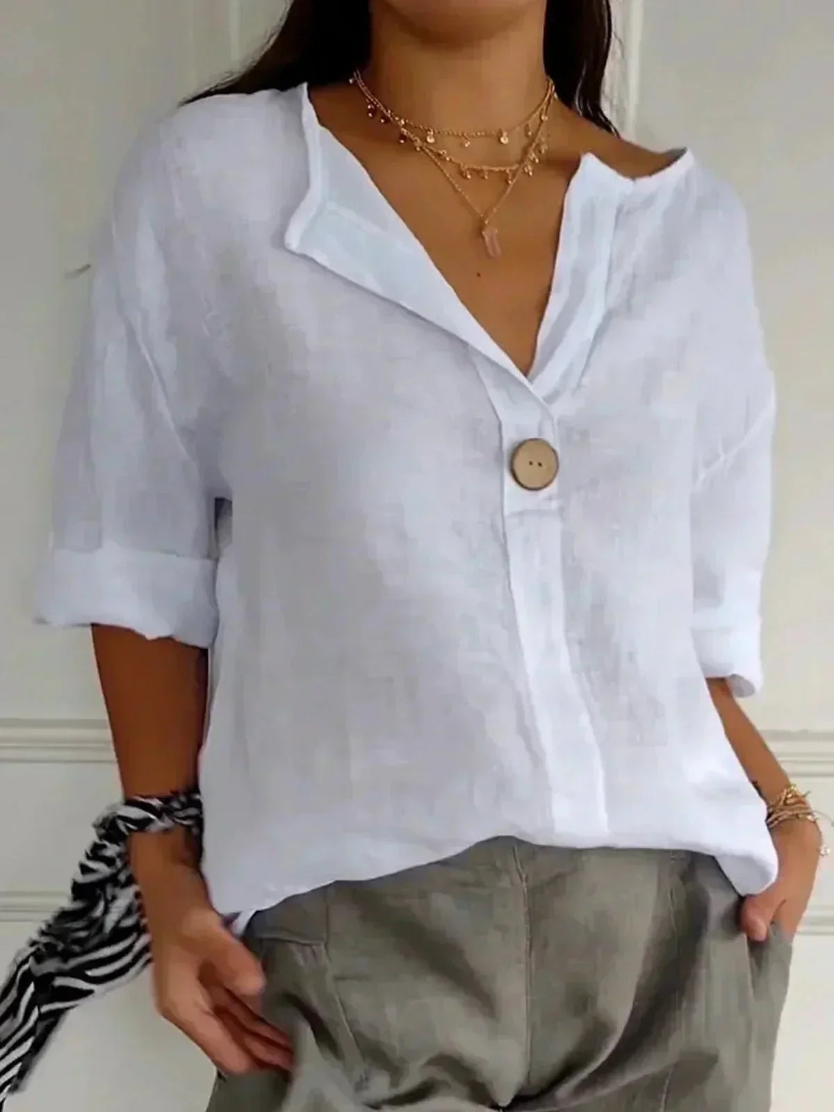 Amara Relaxed V-Neck Top