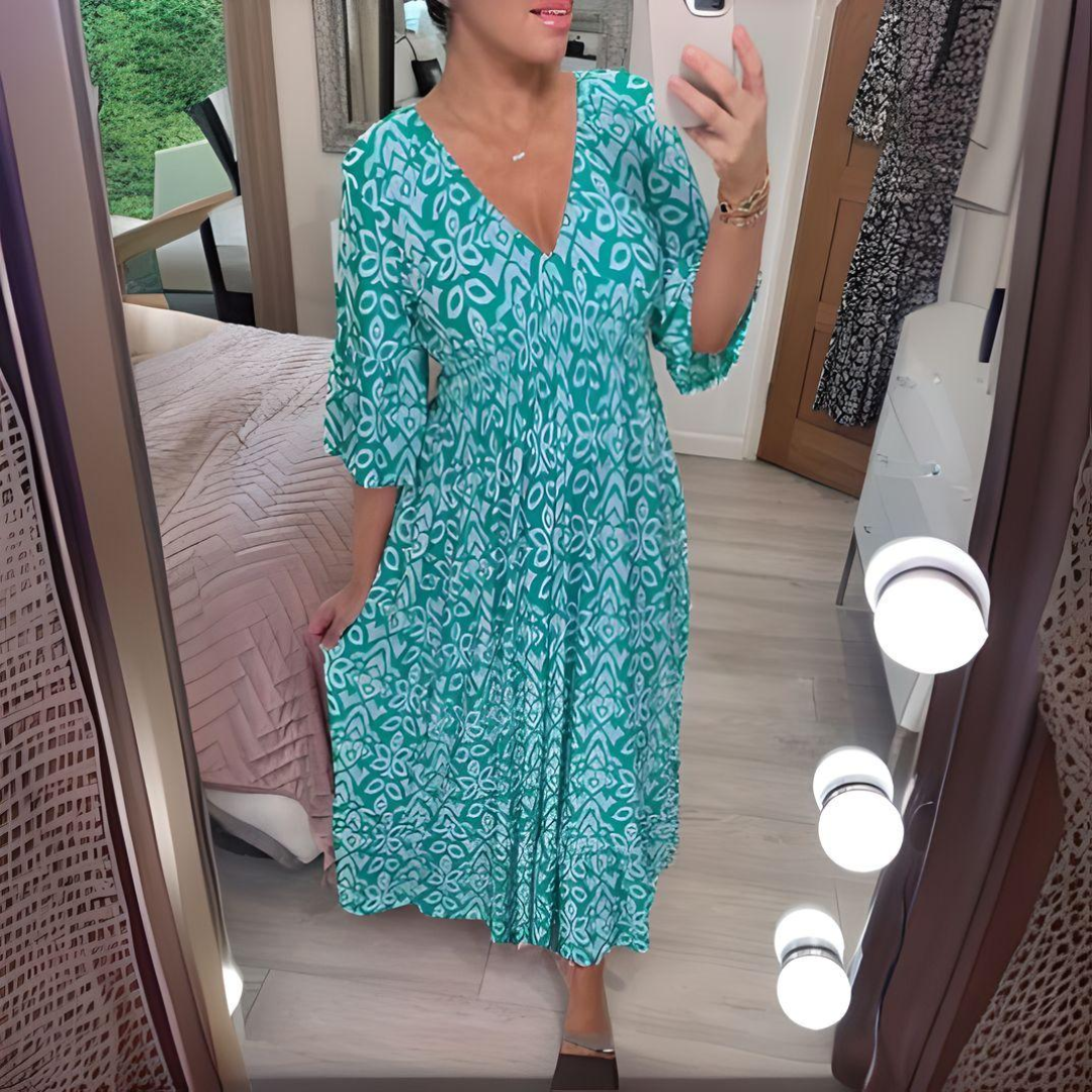 Lila Chic Bohemian Dress
