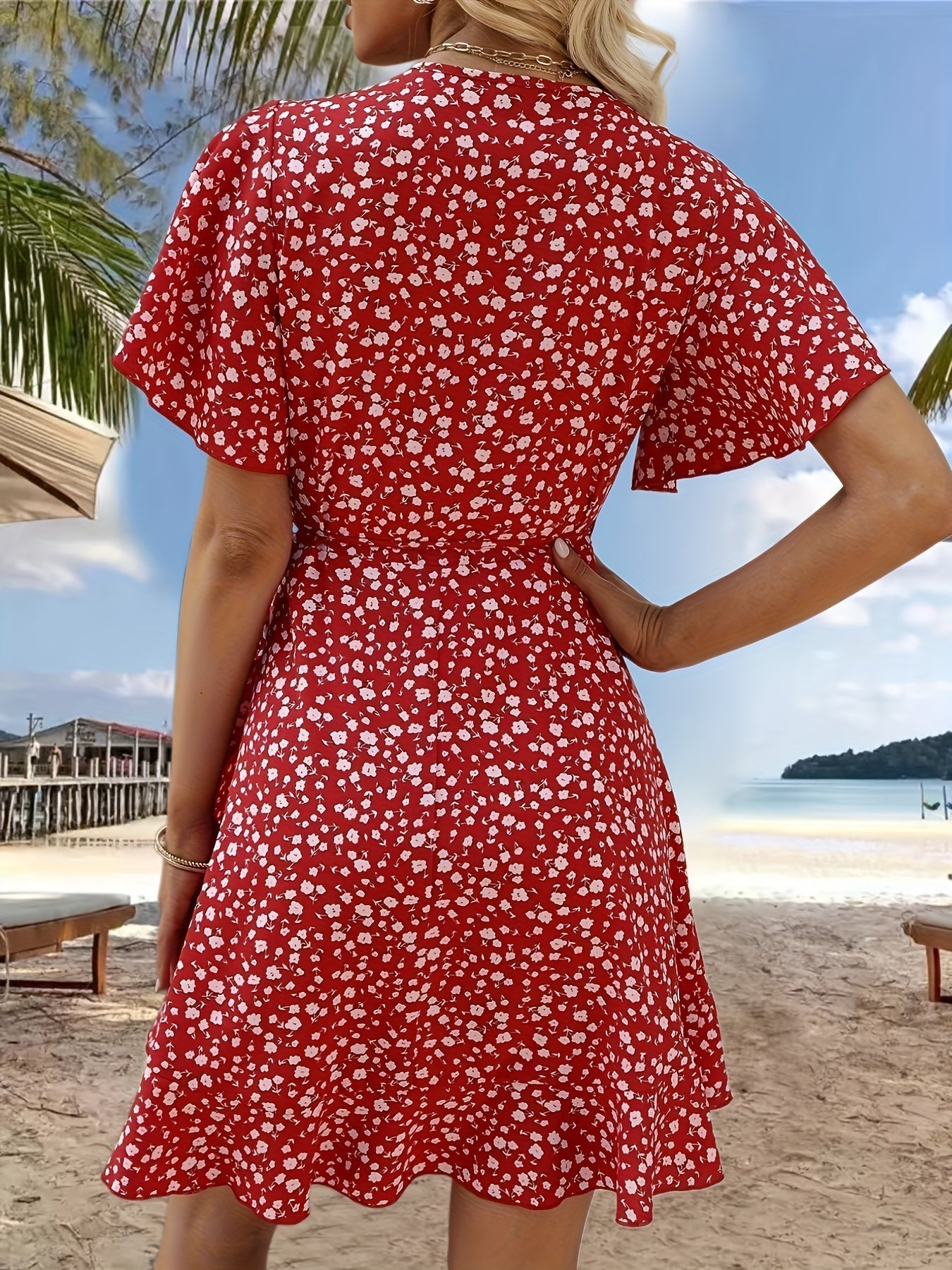 Modern Amy Floral Print V-neck Dress