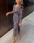 Eleanora Vintage V-Neck Long-Sleeve Dress