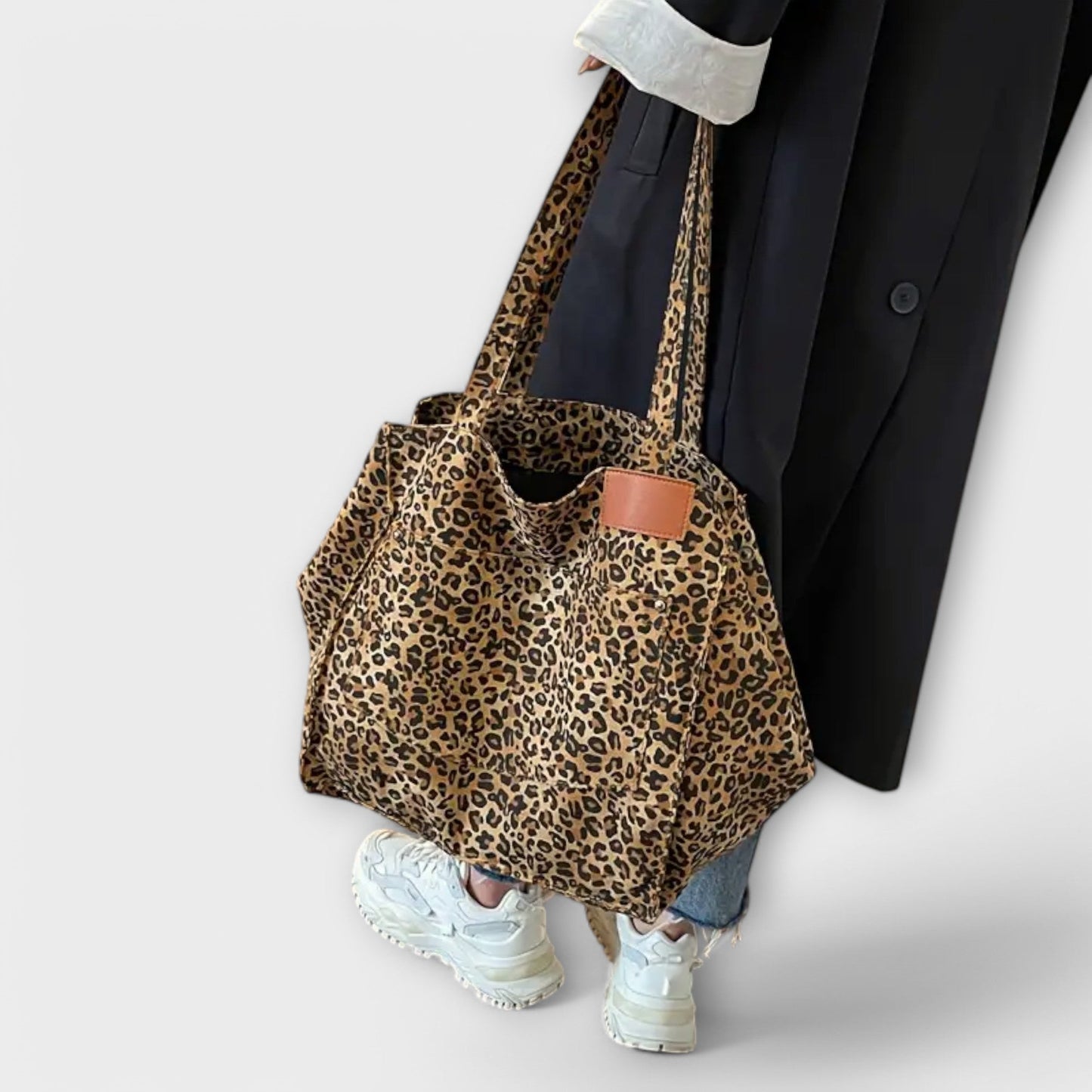 Rita Elegant Leopard Print Canvas Shoulder Bag
