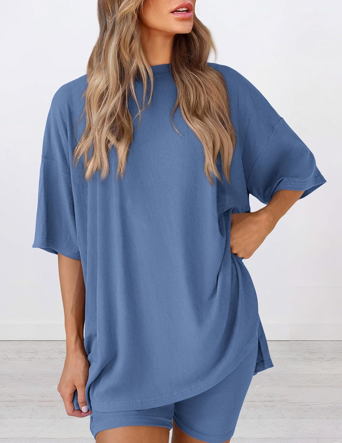 Nina Minimal 2-Piece Set