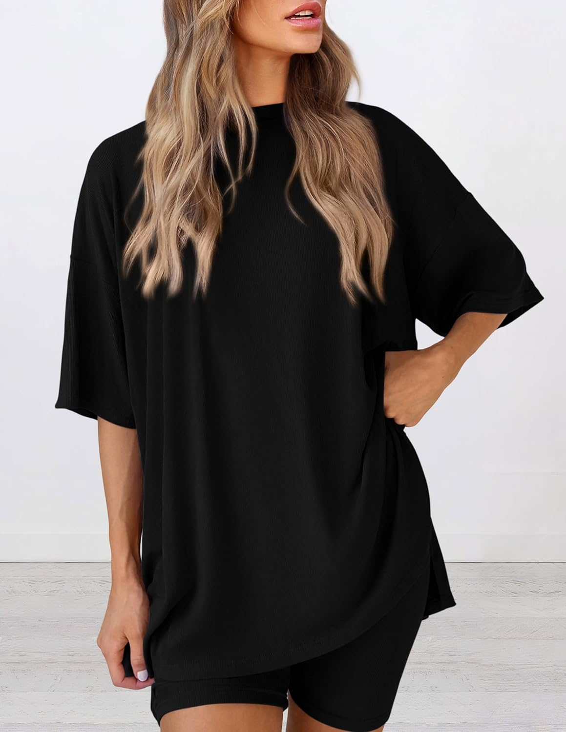 Nina Minimal 2-Piece Set