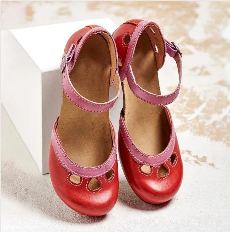 Jaimie Sandals With Low Heel
